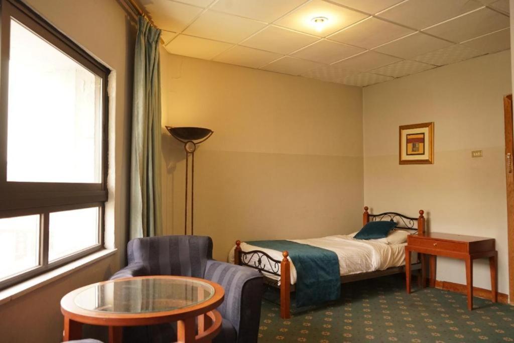 Conord Hotel Amman Bagian luar foto